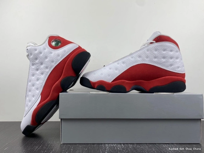 Kick Theory Jordan Retro Chicago OG 13 (2017) 414571-122 0725